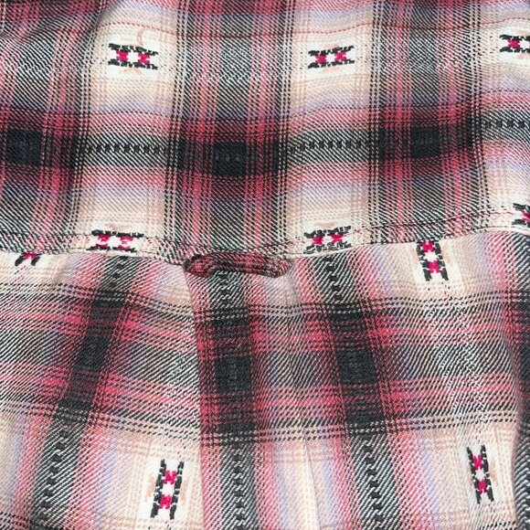 BRITCHES GREAT OUTDOORS Aztec Plaid Flannel Button Down Shirt - Made in Nepal -L - Picture 6 of 11